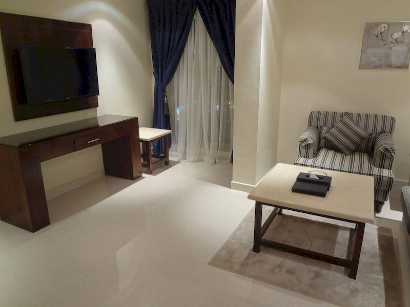 Al Muhaidb Al Olaya Suites Ar Riyad Esterno foto